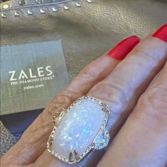 Elegant Gold Ring with White Opalescent Stone&CZ halo - Picture 3 of 6